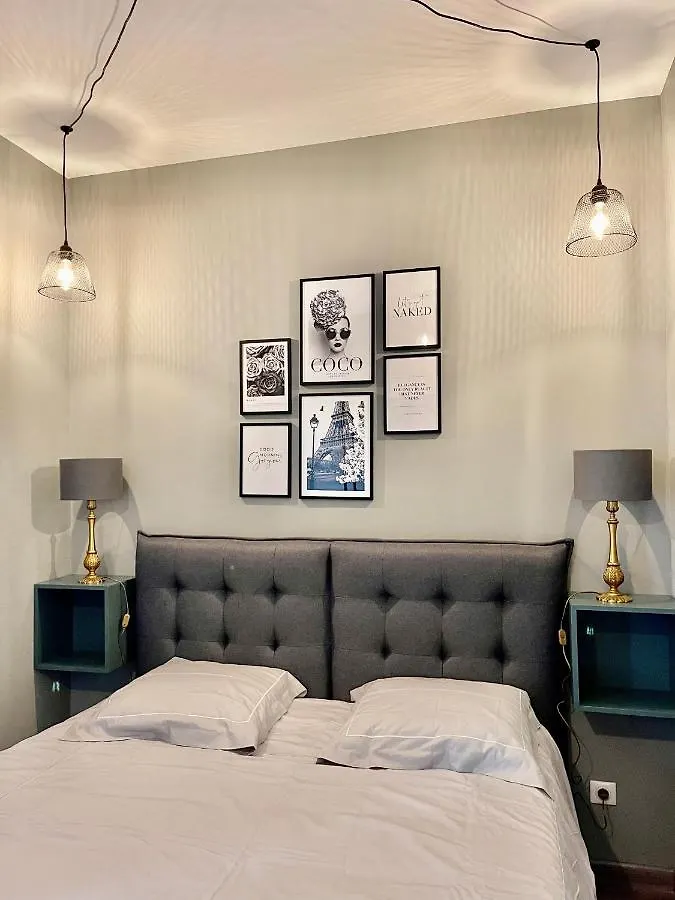 3 Pieces De Reve A Menton Apartment